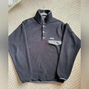 Patagonia black men’s fleece size medium